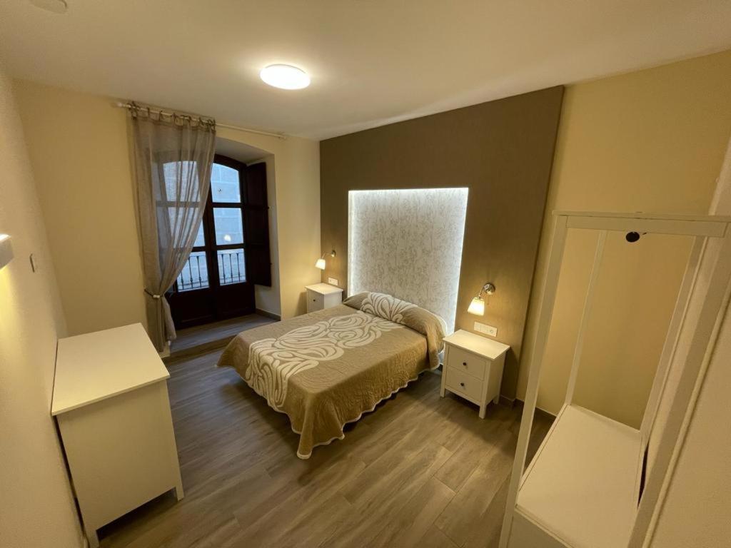 Apartamentos Sol Del Prior Úbeda Екстериор снимка